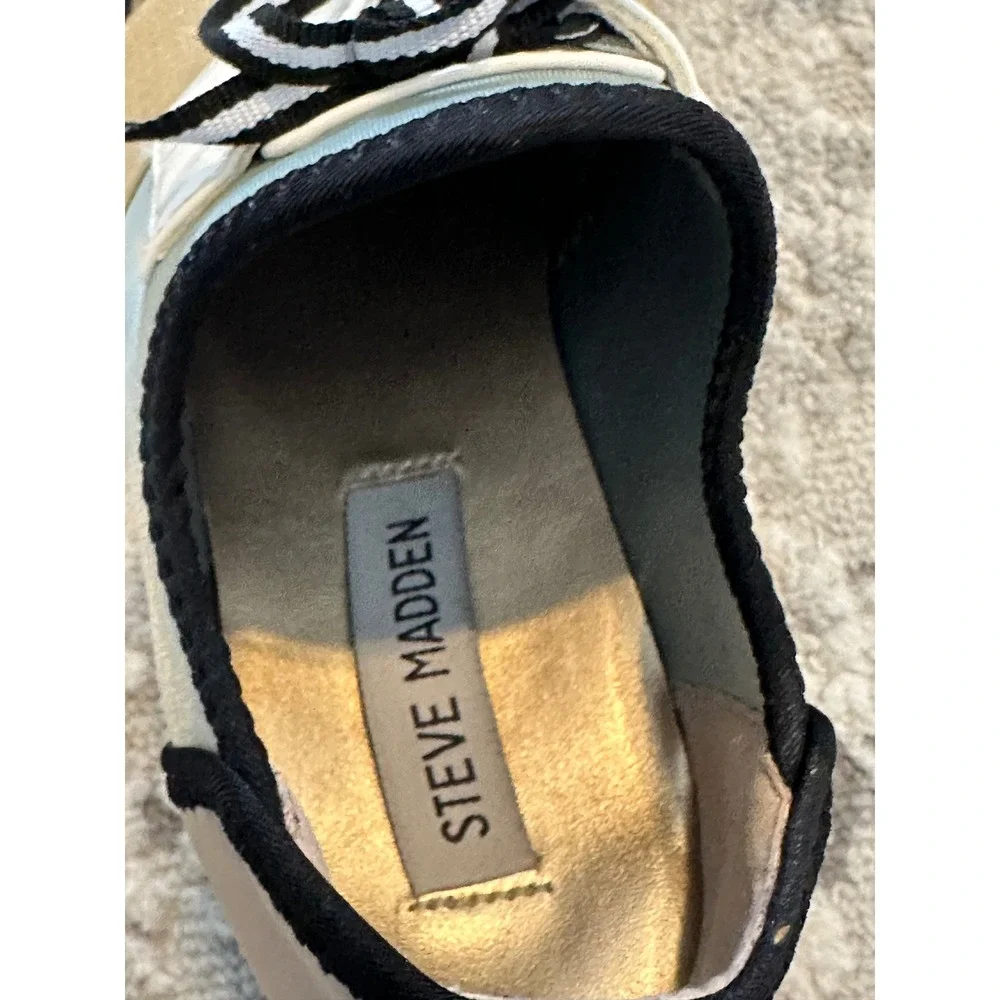 Steve Madden Cutout Mesh Sneakers Women's Size 6.5 Mint‎ Gold Black White